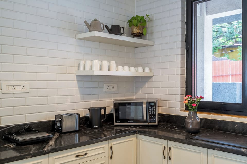 Comfort Villa, 3 Bedrooms, Private Pool | Private kitchen