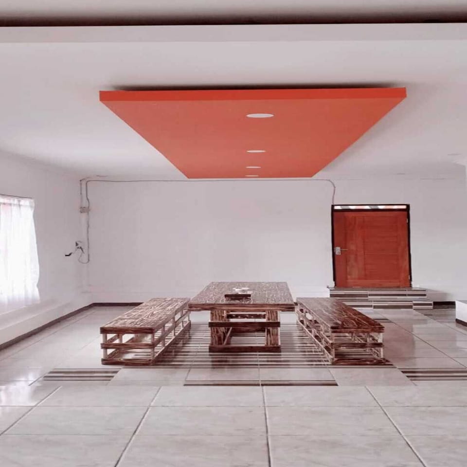 Basic Double Room | Interior