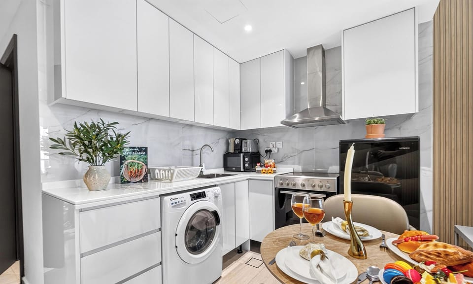 Standard Apartment, City View | Private kitchen | Coffee/tea maker