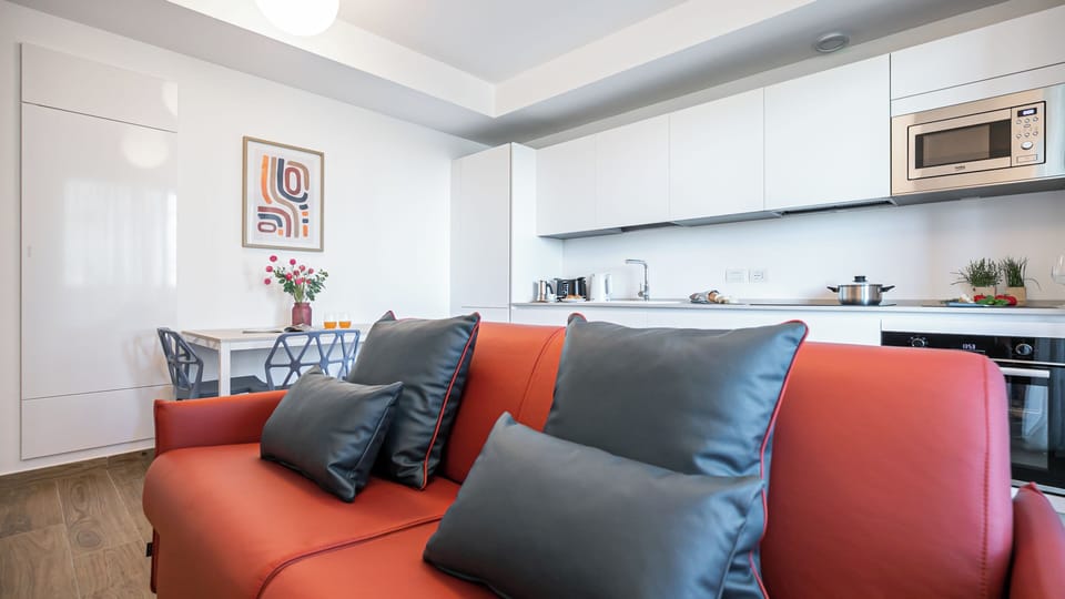 Apartment (1 Bedroom) | Interior