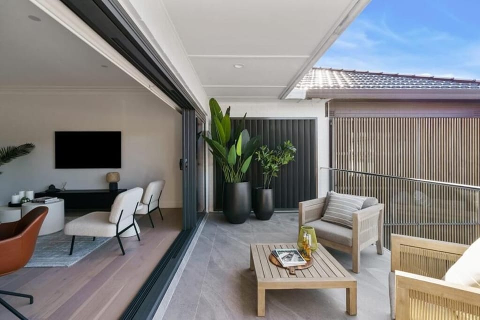 Apartment, 2 Bedrooms, Balcony | Balcony