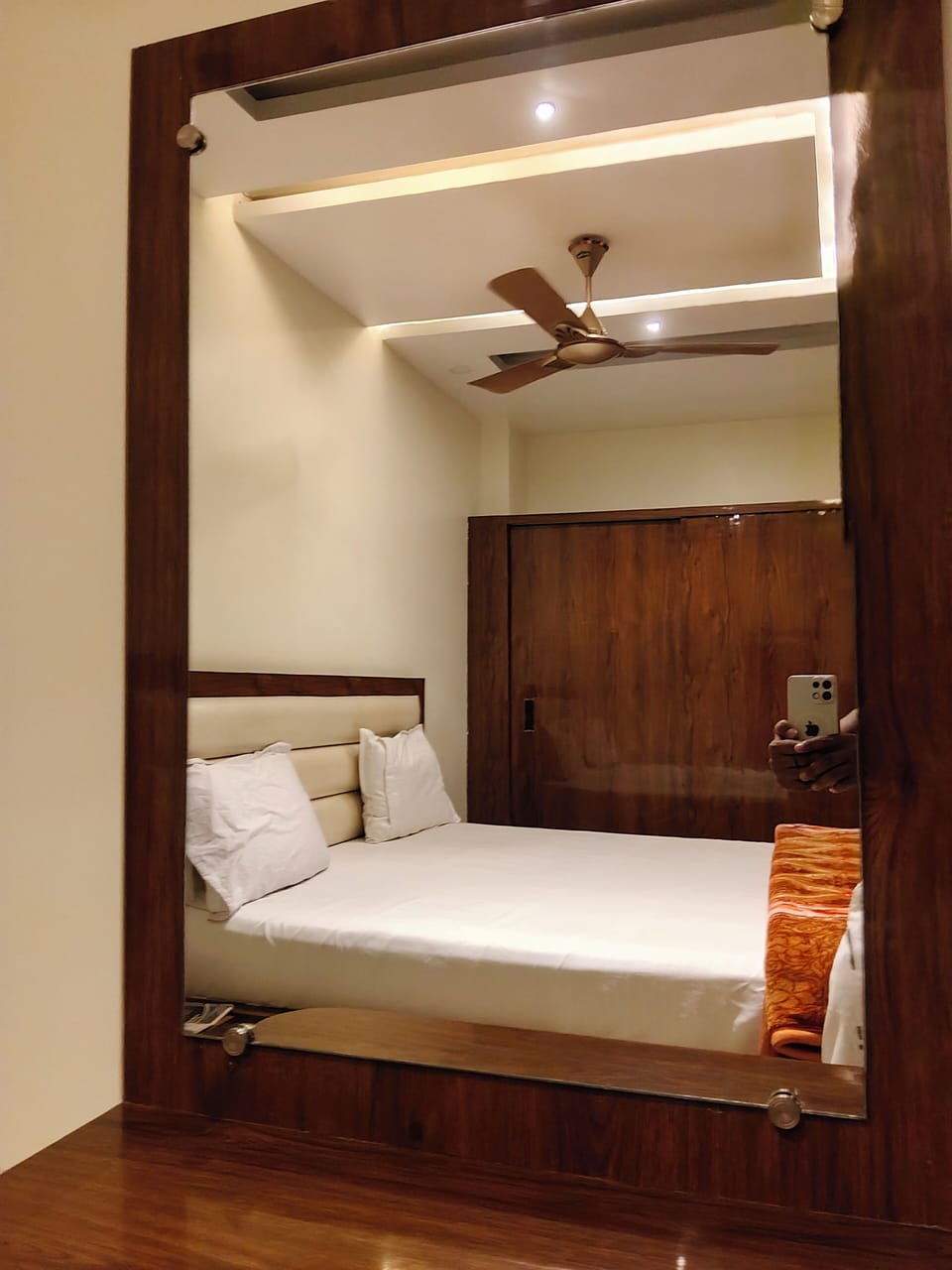 Deluxe Room, Balcony | Desk, laptop workspace, WiFi (free)