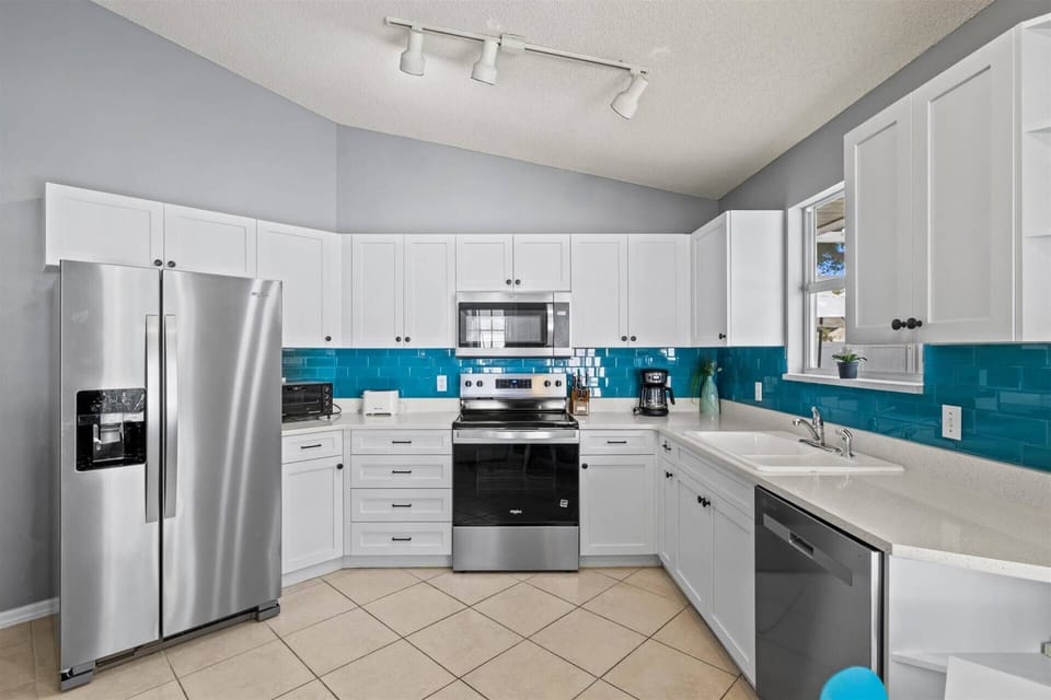 Fully stocked kitchen