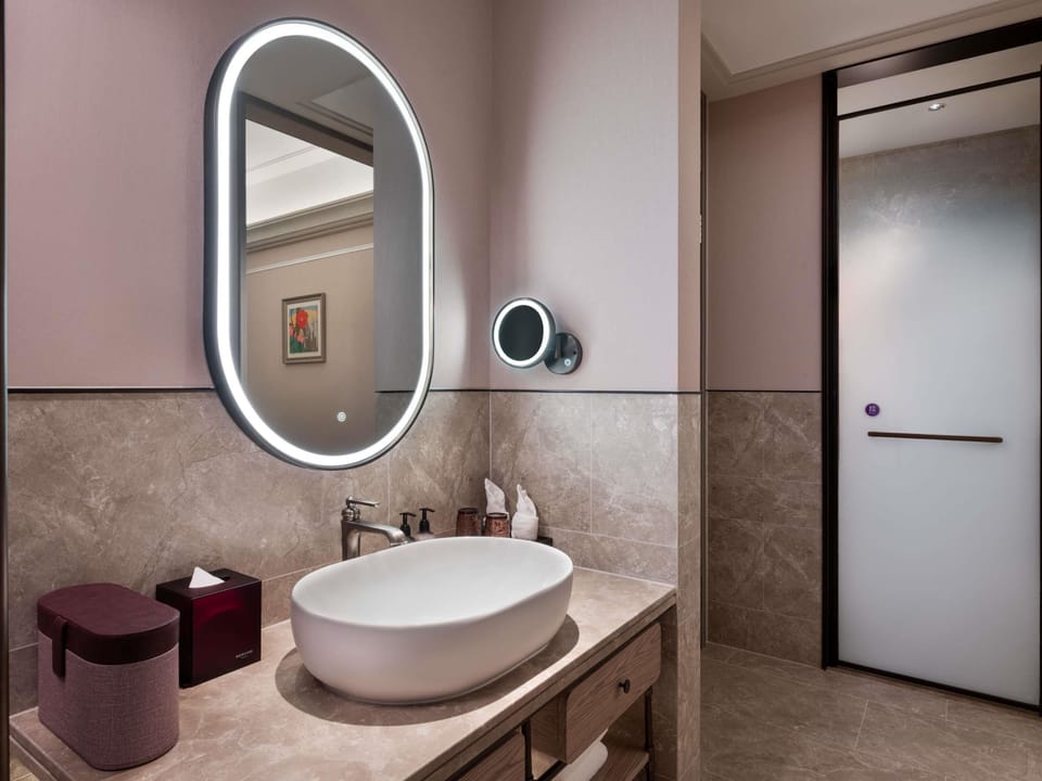 Mercure Kunming Wujiaba Hotel in China