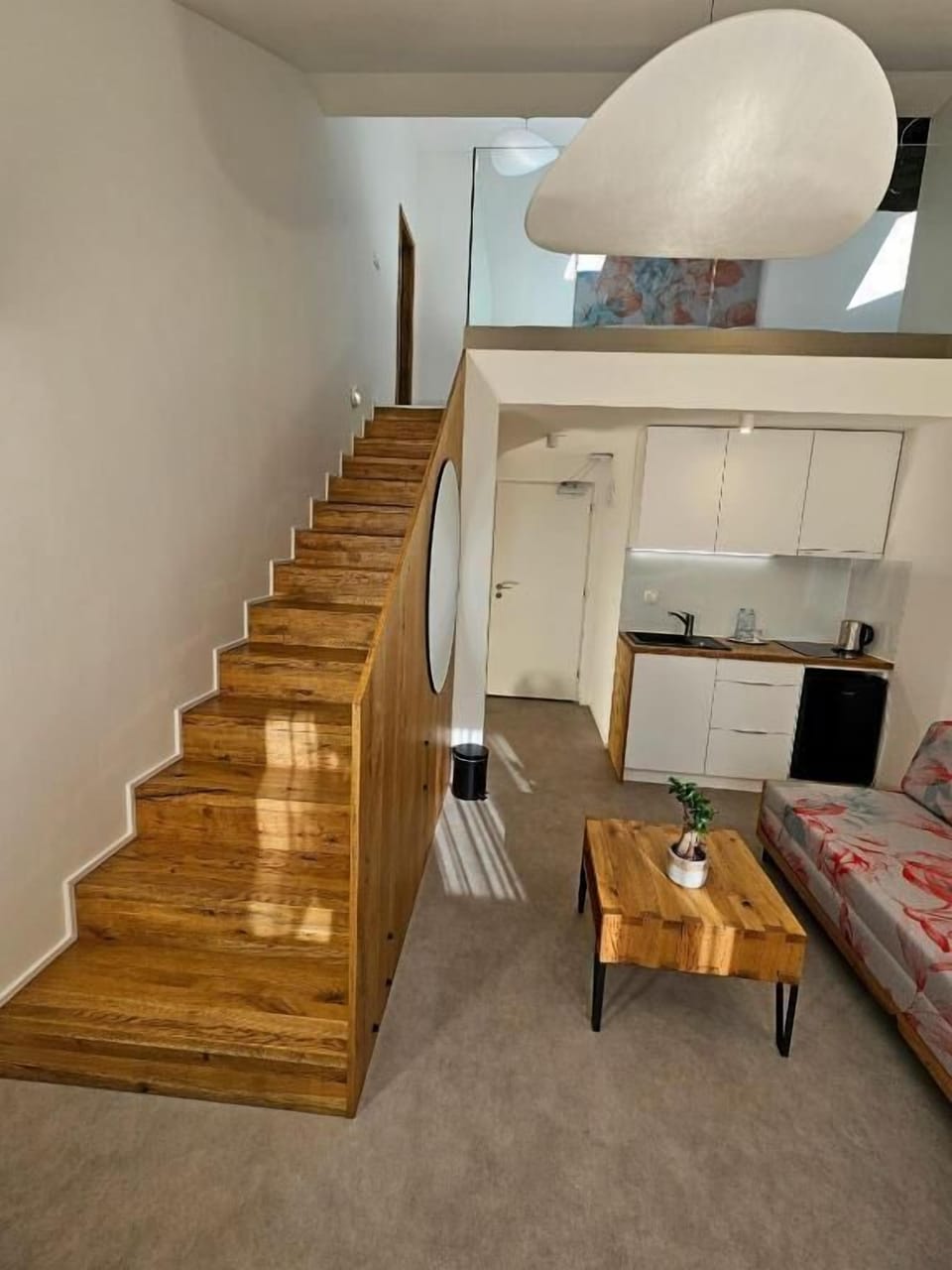 Double Room (No 14) | Interior
