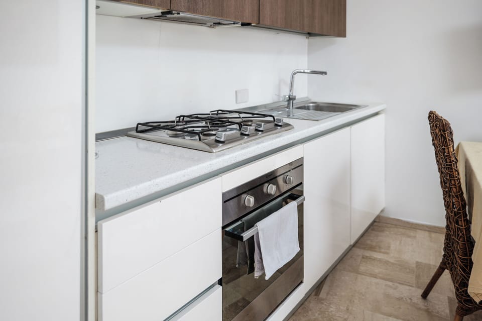 Apartment, Patio | Private kitchen