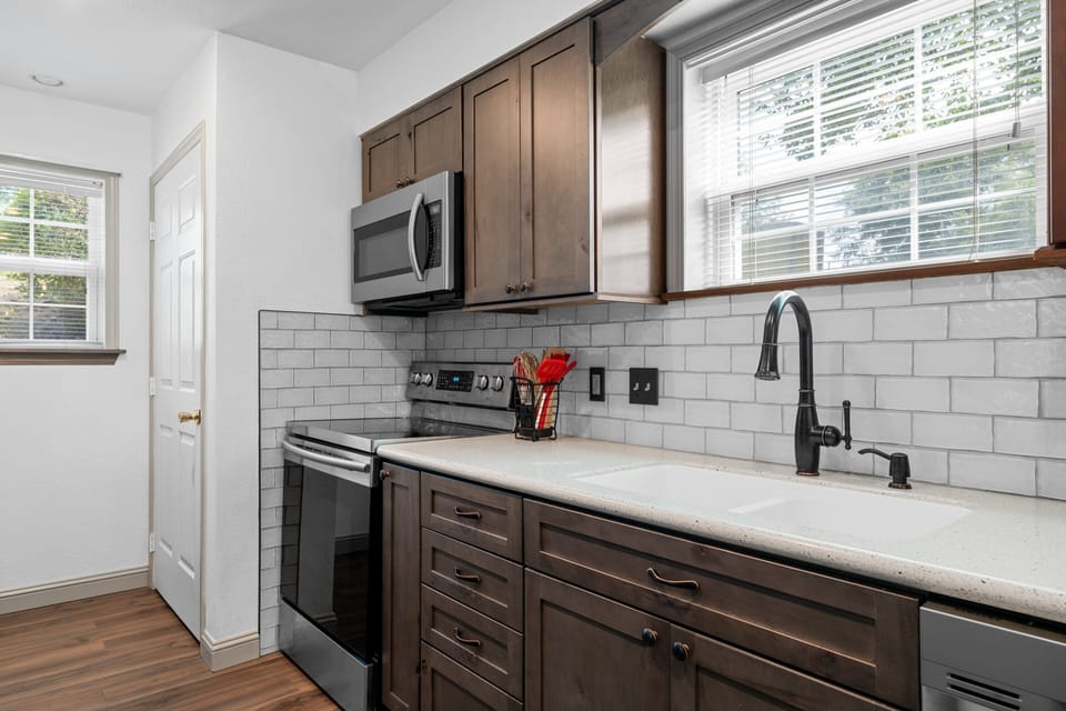 Condo, 2 Bedrooms | Private kitchen | Coffee/tea maker, fridge, oven, toaster