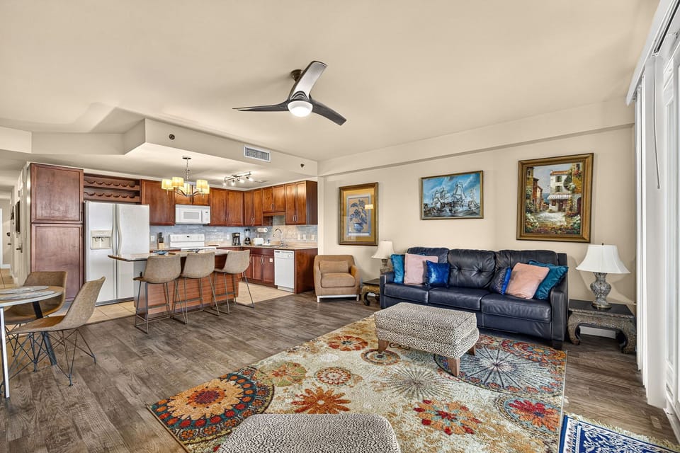 15-web-or-mls-PANHANDLE - 9902 S THOMAS DR 417 - 16