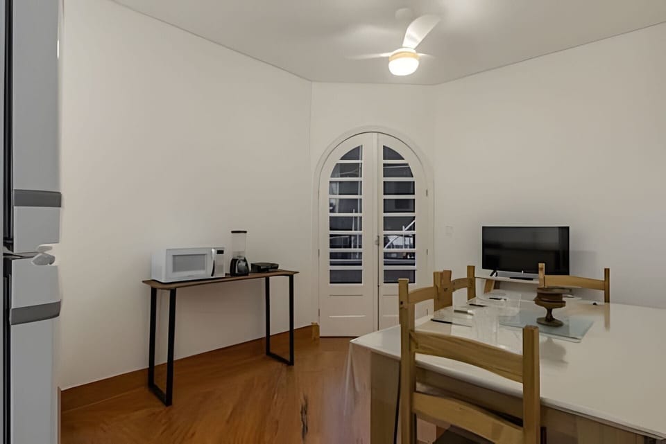 Apartment | Dining