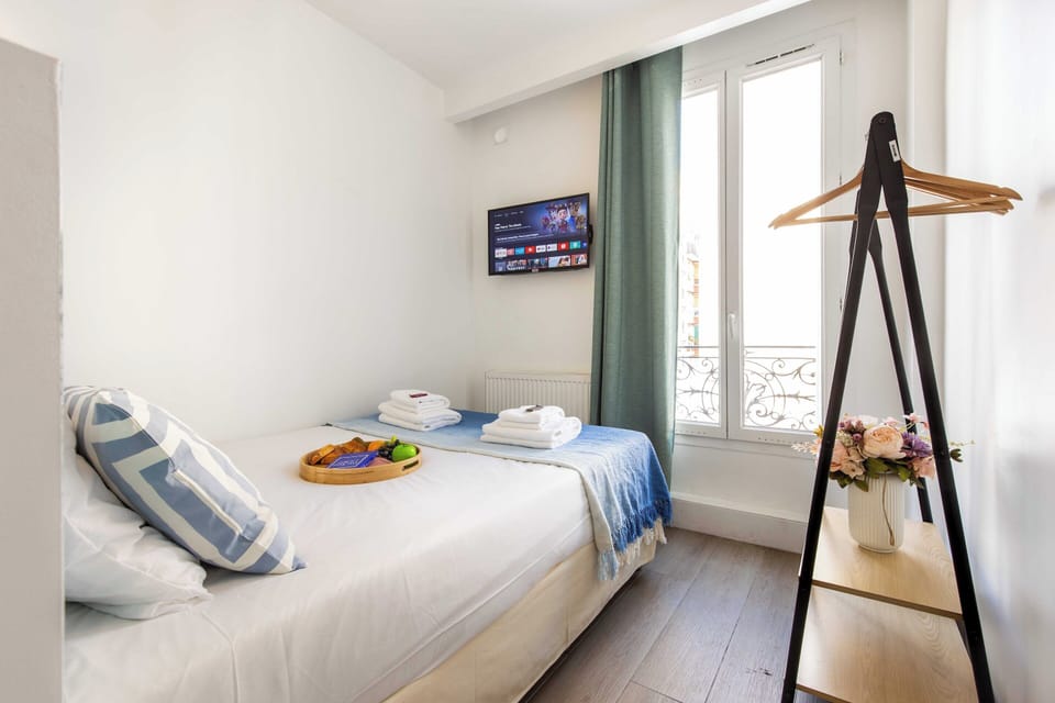 Apartment | 1 bedroom, bed sheets
