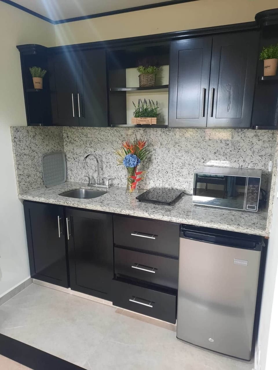 Casita kitchenette