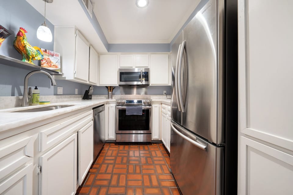 Apartment, Courtyard View | Private kitchen