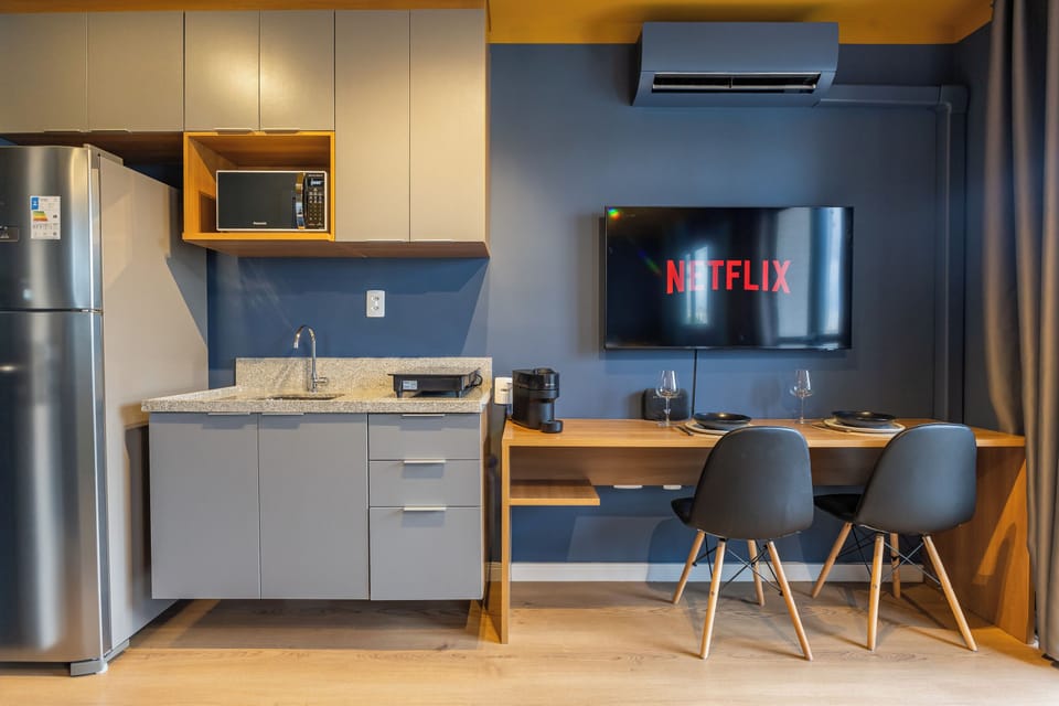 Exclusive Apartment, 1 Double Bed with Sofa bed, Balcony, City View | Private kitchen
