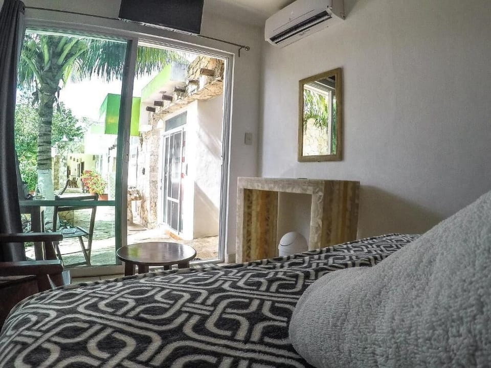 Basic Double Room | WiFi (free)