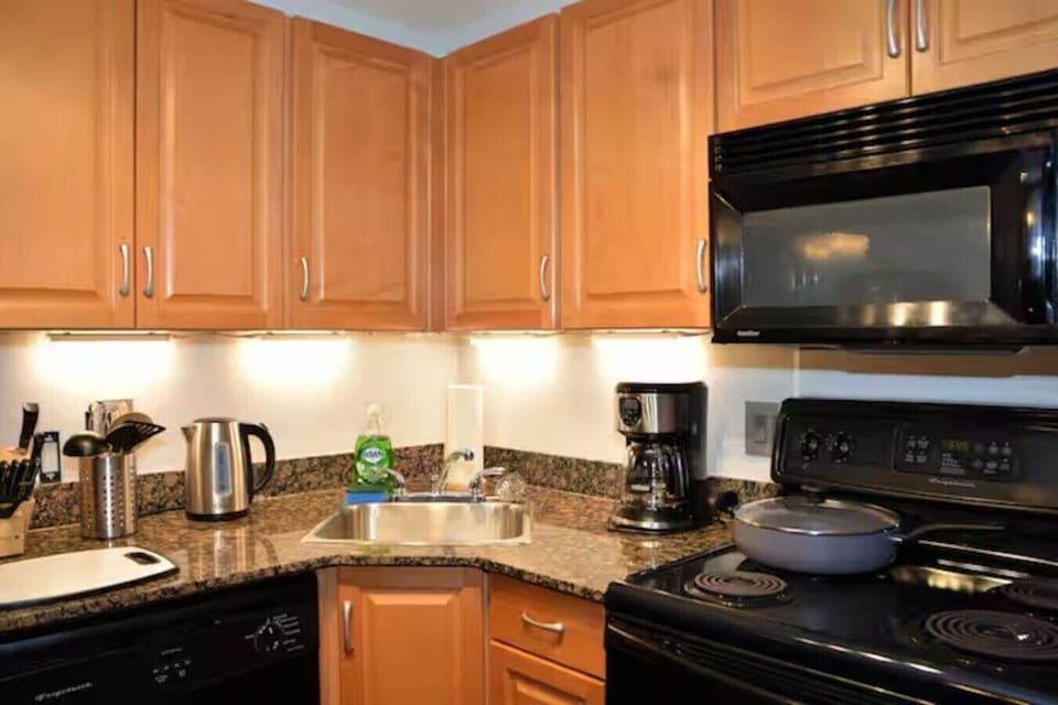 Fully stocked kitchen with everything you need for making fully stocked meals