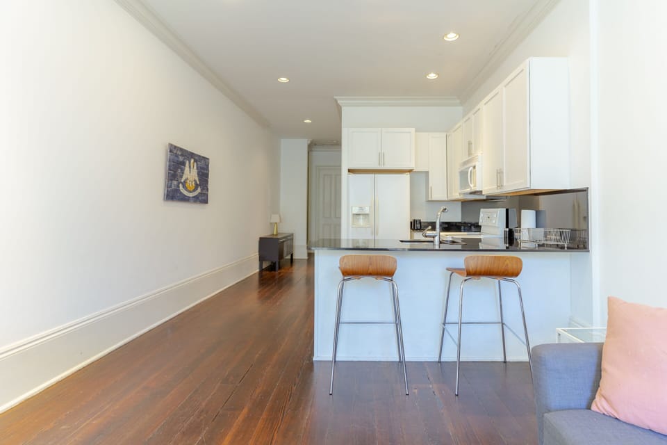 One Bedroom Apartment | Free WiFi, bed sheets