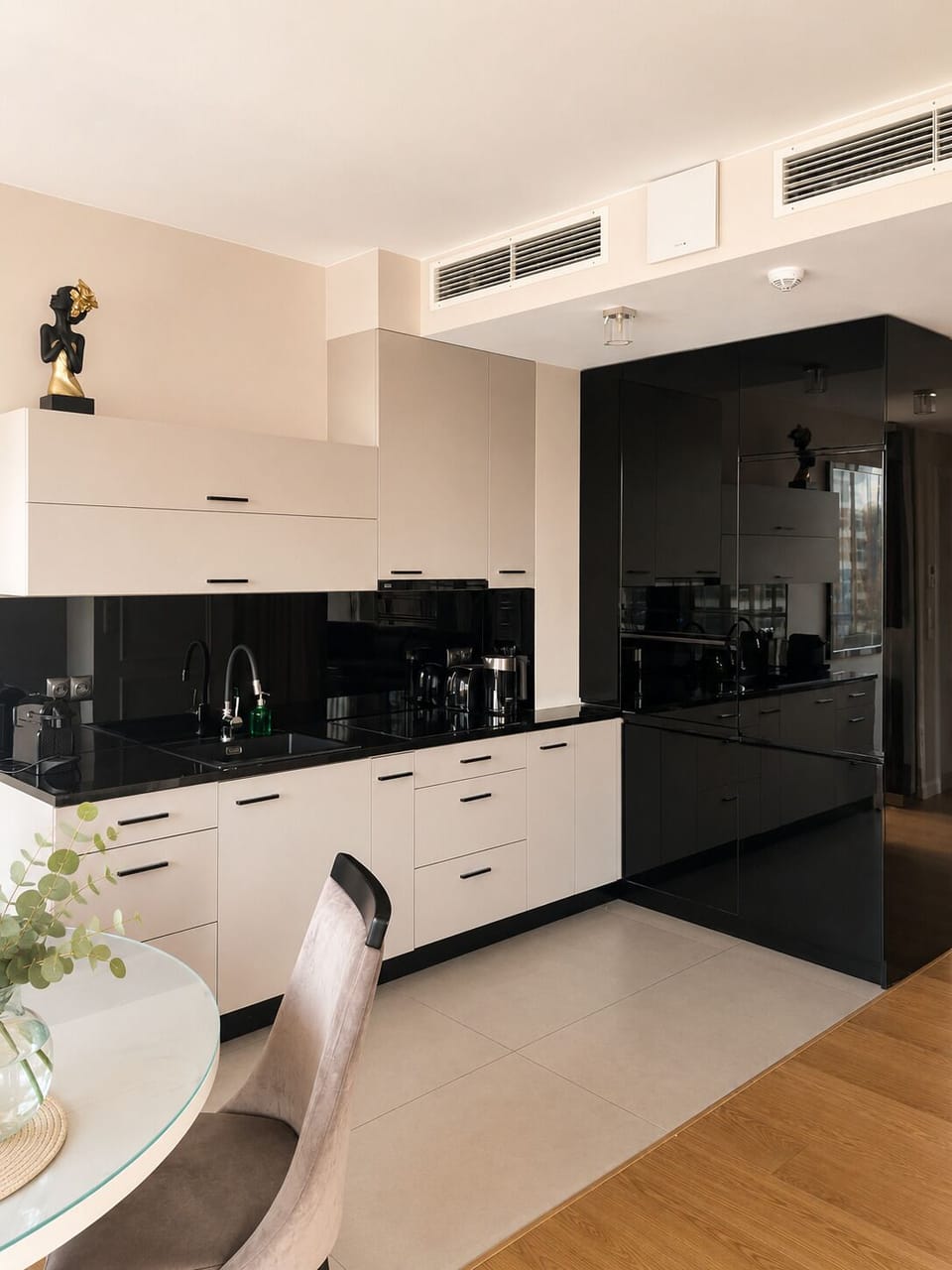 Private kitchenette