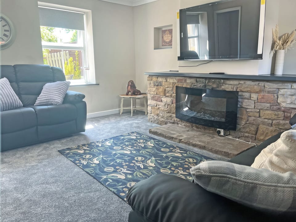 Living room | Waverton Hall Cottage - Waverton Retreats, Wigton