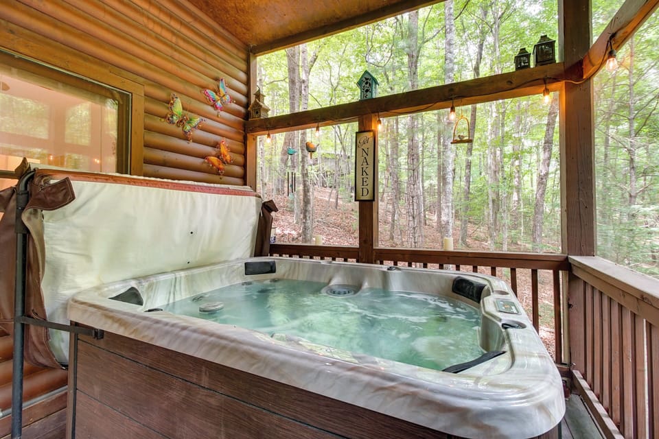 Screened Porch | Hot Tub | Dining Areas | Grill