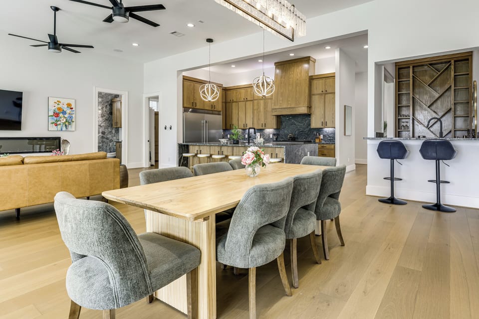 Dining Table | 1st Floor
