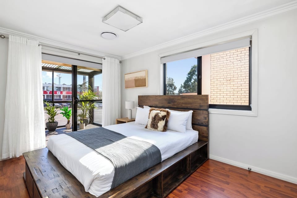 Queen Bedroom with Balcony