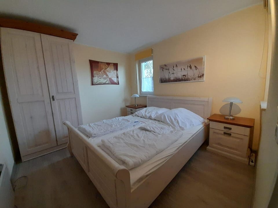 House | 3 bedrooms, individually furnished