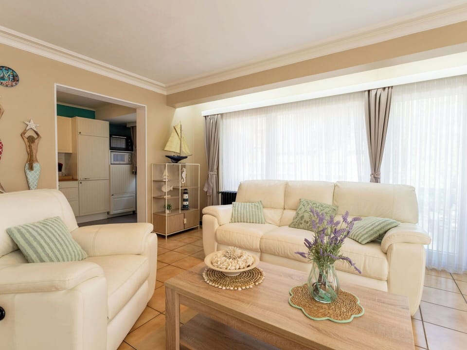 Furniture, Interior Design, Couch, Flooring, Floor, Room, Ceiling, Living Room, Wood, Home