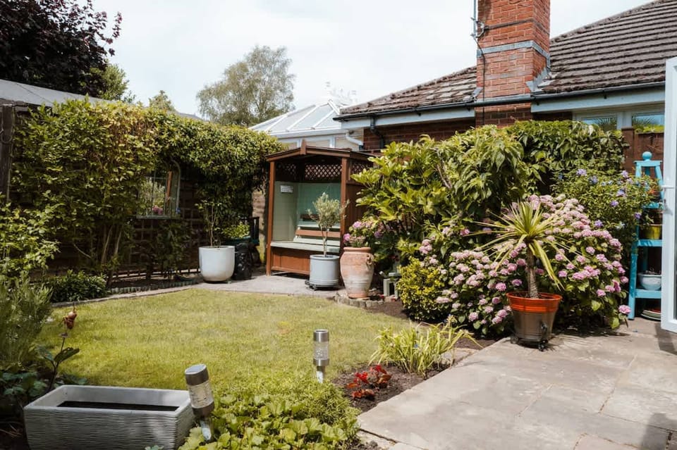 House | 3 bedrooms, high-speed internet