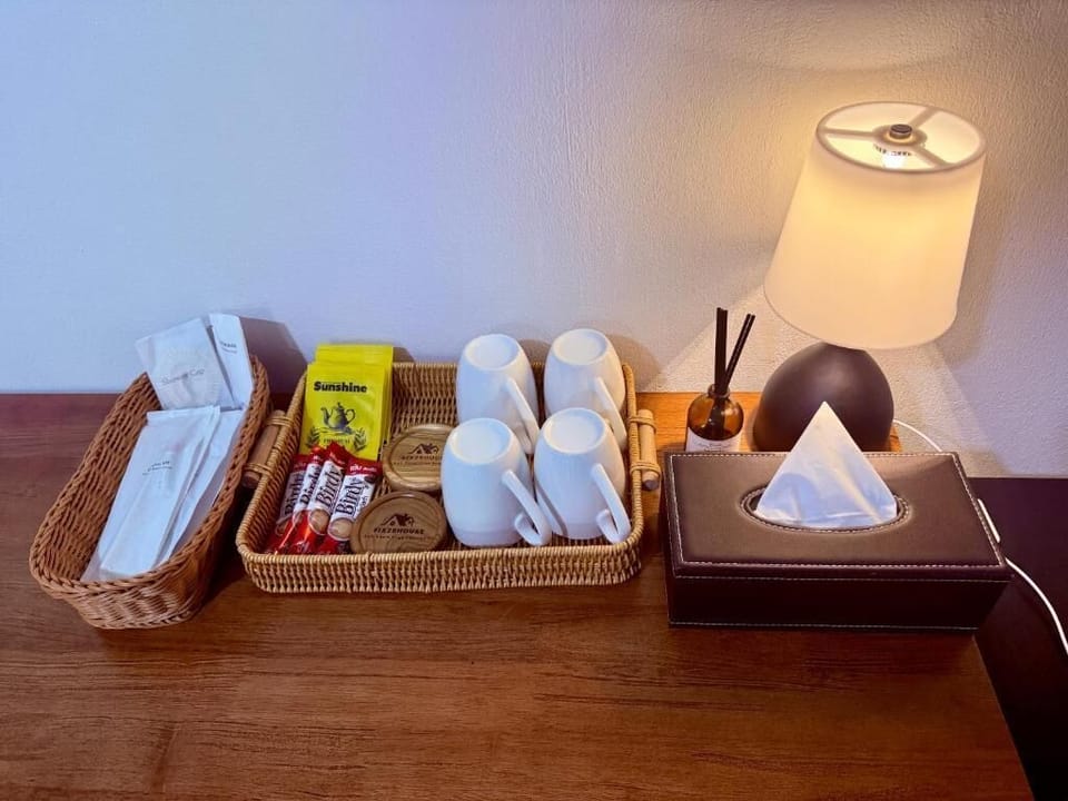 Family Room | Bathroom amenities | Slippers