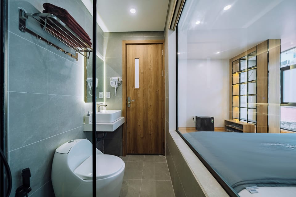 Standard Double Room, City View | Bathroom | Hair dryer