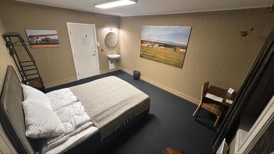 Double Room (Tanzania) | WiFi (free)