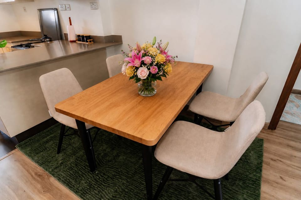 Dining new