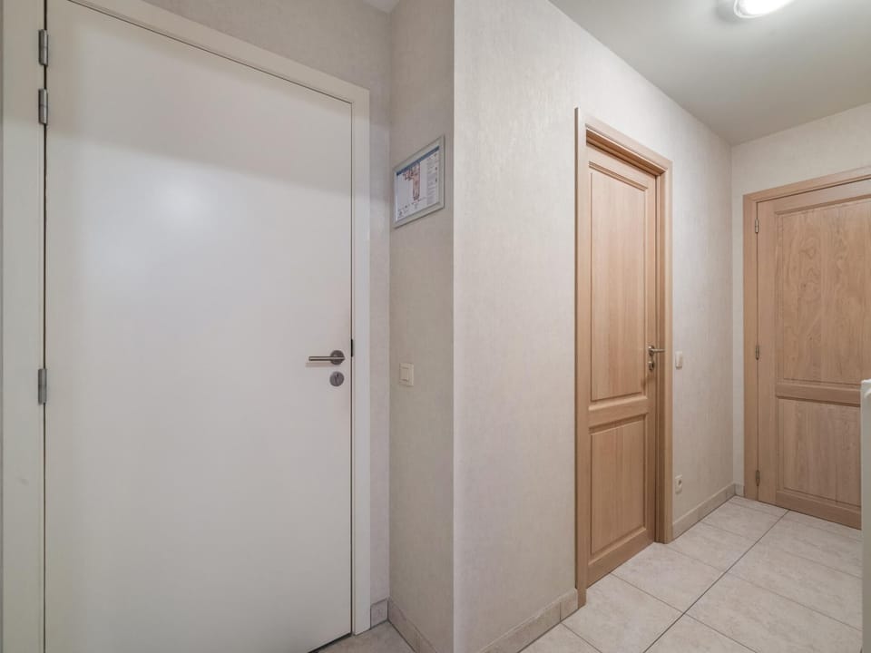 Entrance / Reception