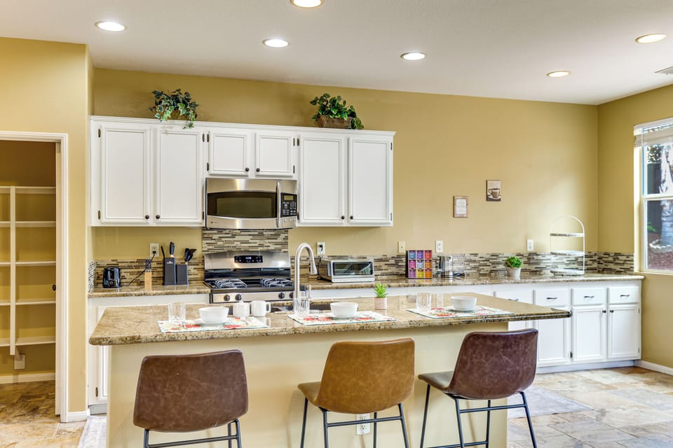 Breakfast Bar