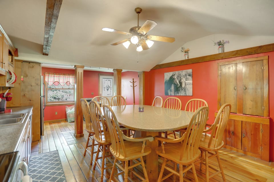 Dining Area | 1st Floor