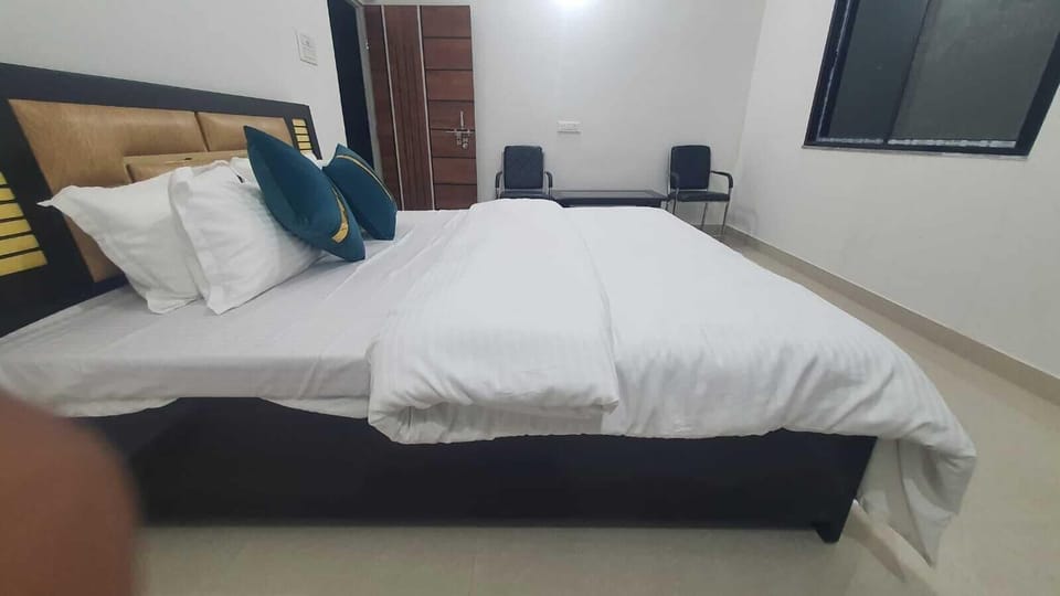 Deluxe Double Room | Bed sheets