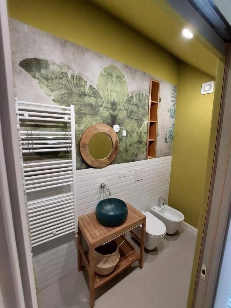 Junior Double Room, Balcony | Bathroom | Shower