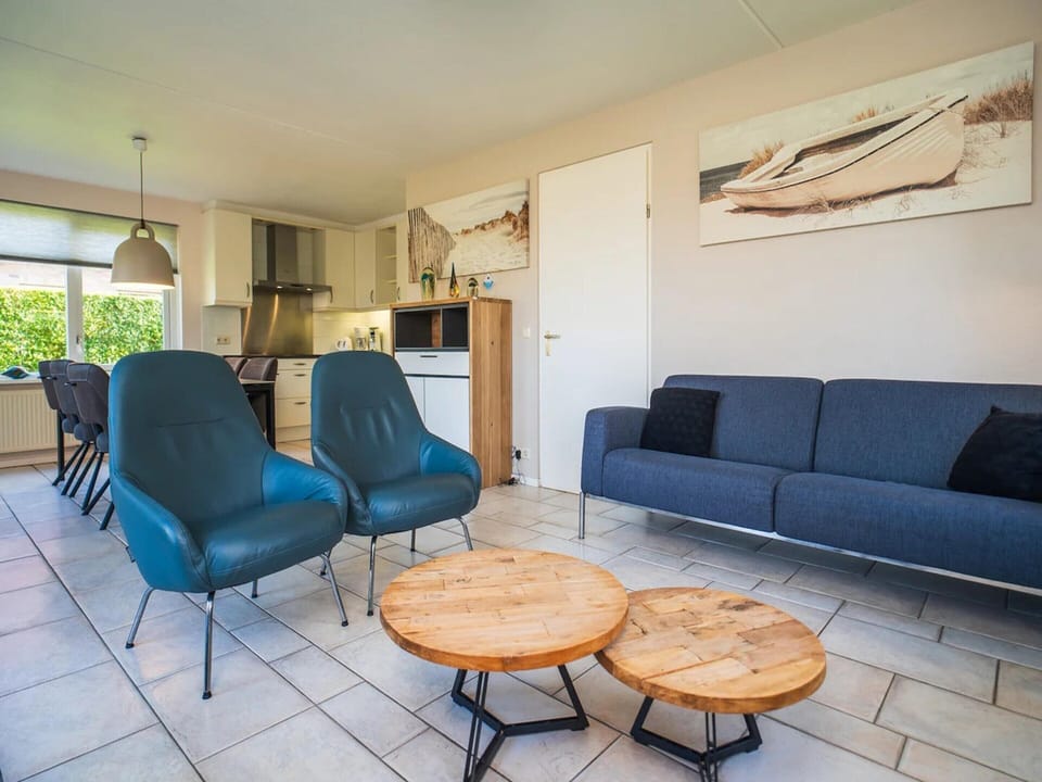 3-bed Villa With Whirlpool Villa in De Koog