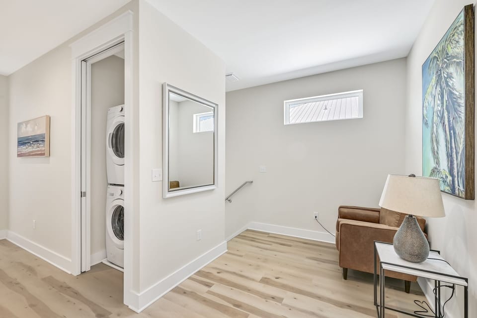 Full Size Washer & Dryer and 2nd Floor Landing