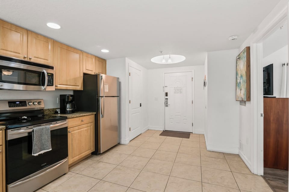 Fully equipped kitchen