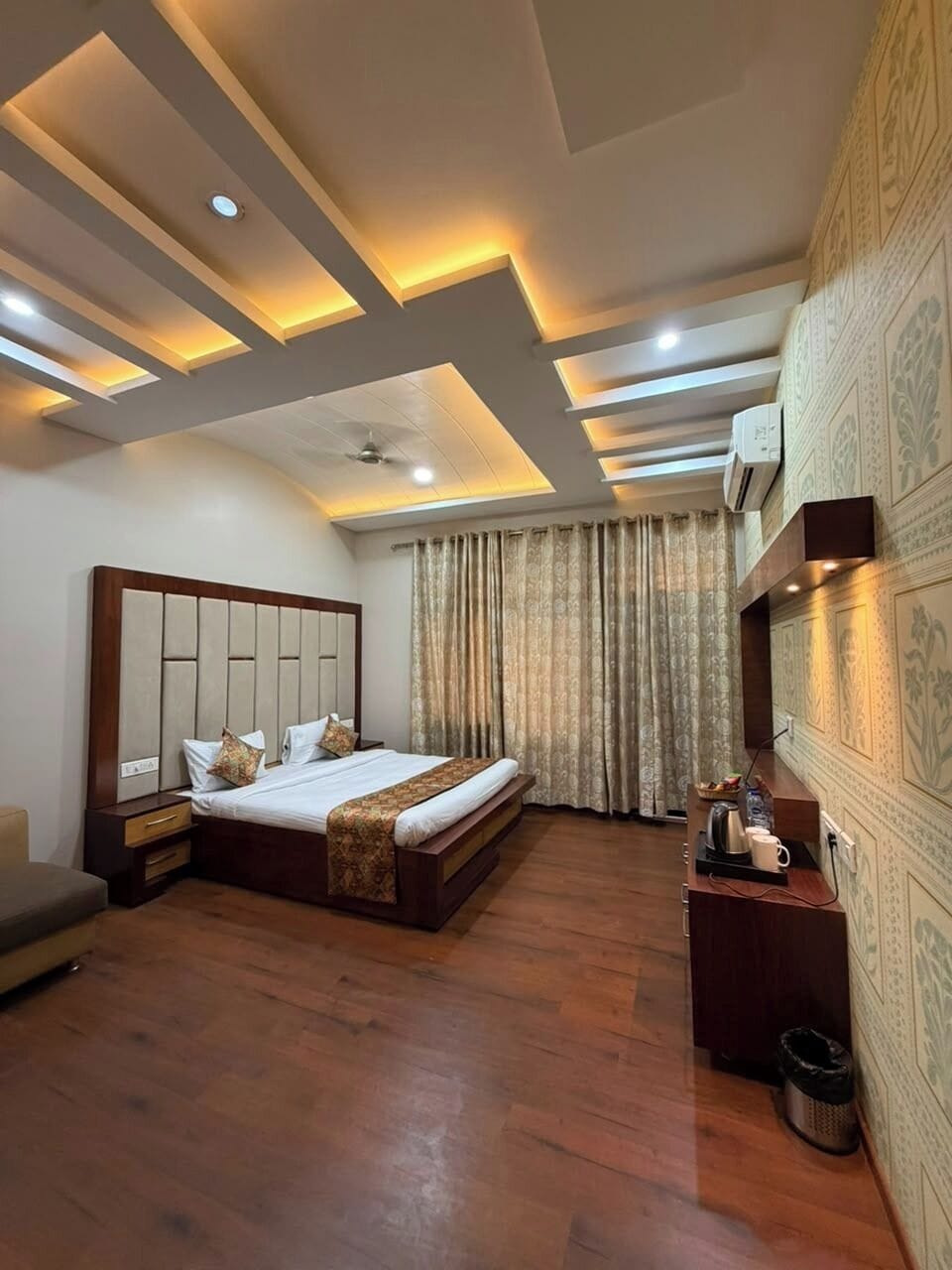 Deluxe Room | Bed sheets