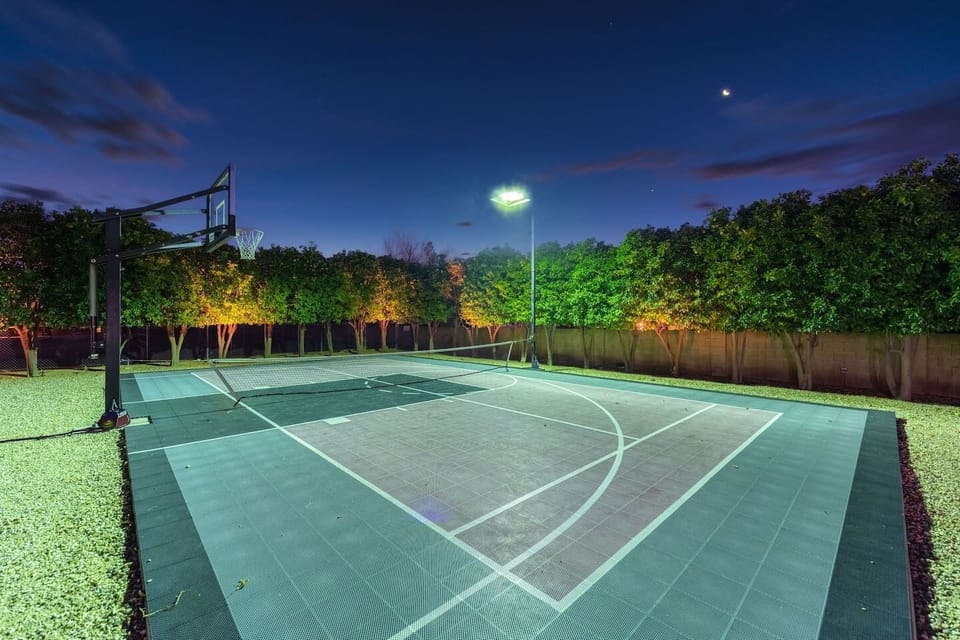 Sport court