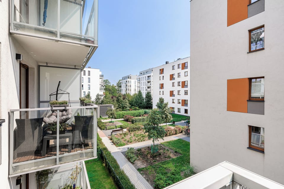Deluxe Apartment, 2 Bedrooms, Courtyard View | Balcony view