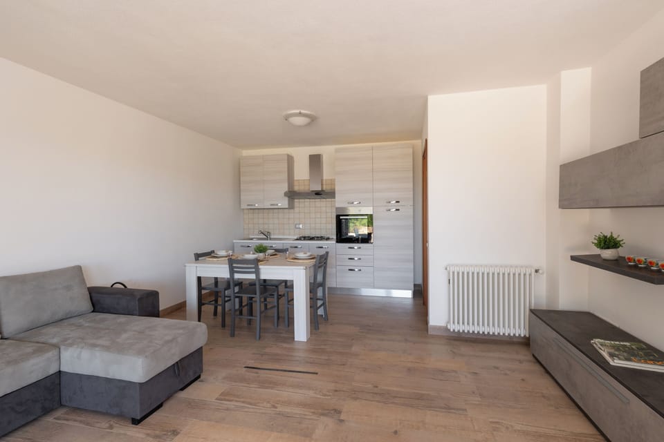 House, 5 Bedrooms, Sea View | Interior