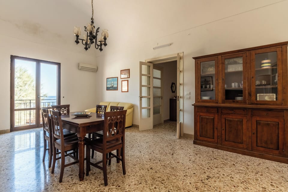 Apartment, Sea View | Dining