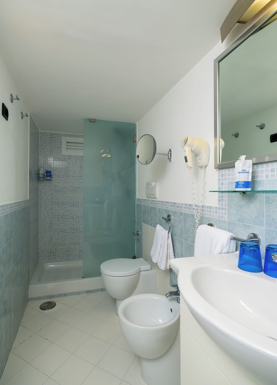 Apartment, Balcony | Bathroom
