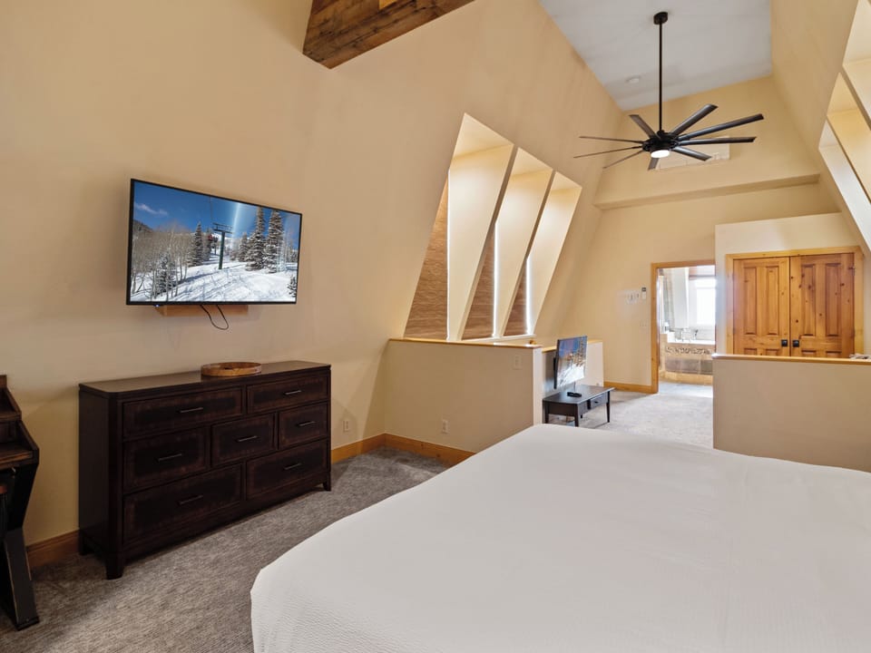 Bedroom 4 / King Bed / Room located in the Steeple of the building
