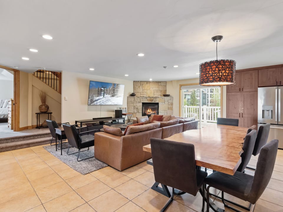 Living Area / Dining Area / Table for 8