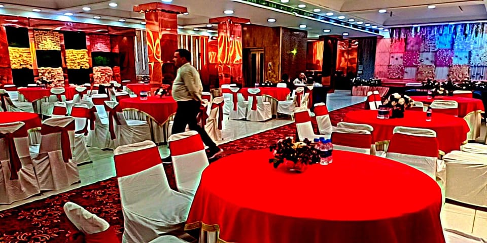 Banquet hall