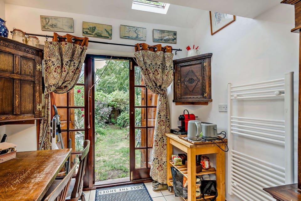 1890 Petersfield Retreat, Cambridge - Host & Stay